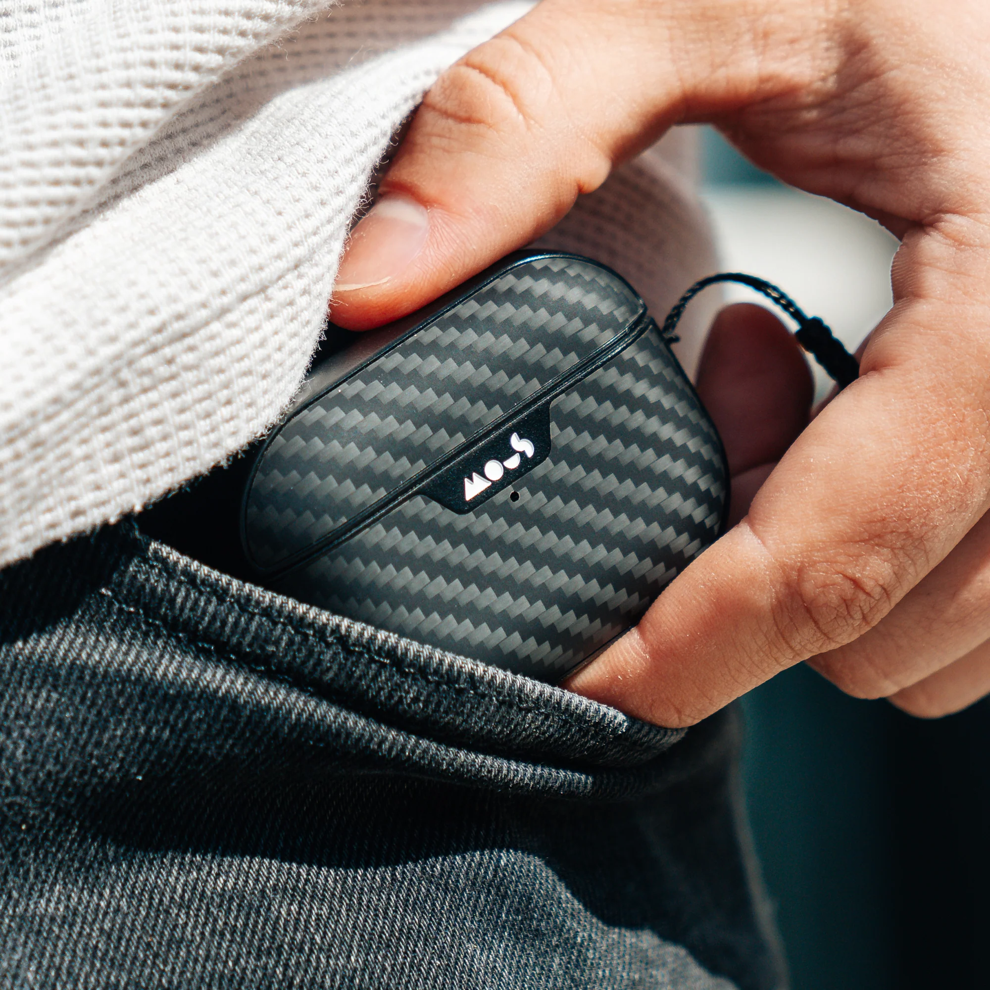 Aramid Fibre AirPods Pro Case - Image 6